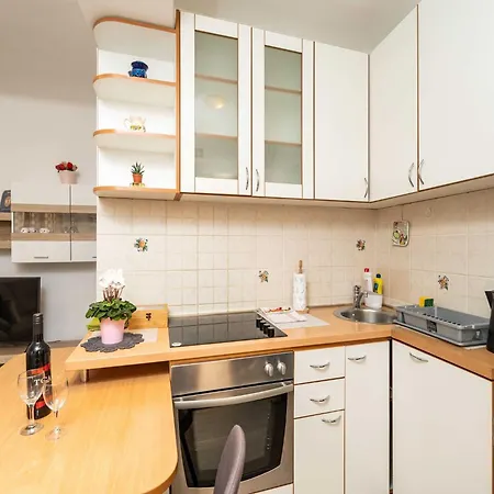 Family Toki - One Bedroom With Terrace *