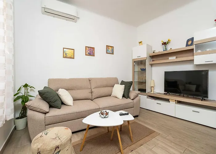 Family Toki - One Bedroom With Terrace 두브로브니크
