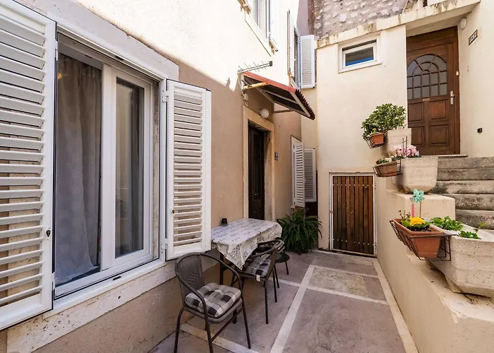 Family Toki - One Bedroom With Terrace