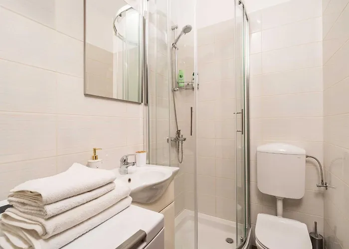 Family Toki - One Bedroom With Terrace דוברובניק